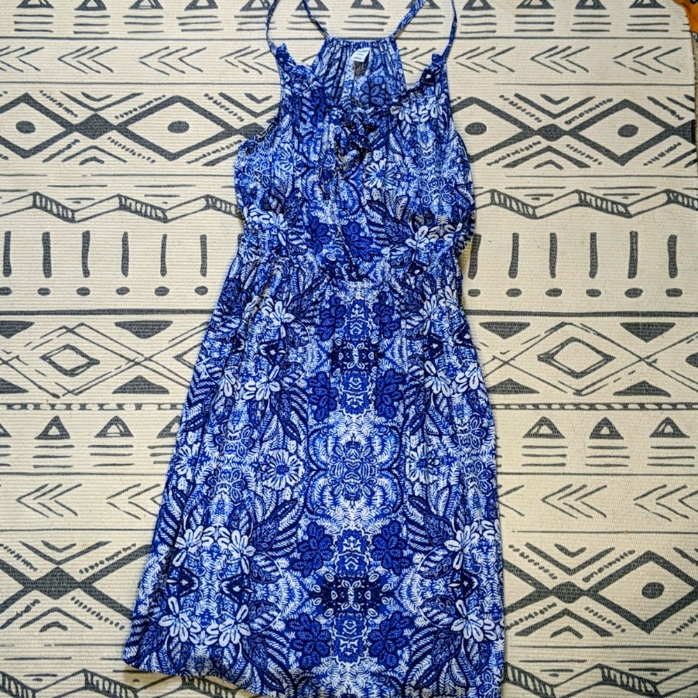Woman's old navy midi dress